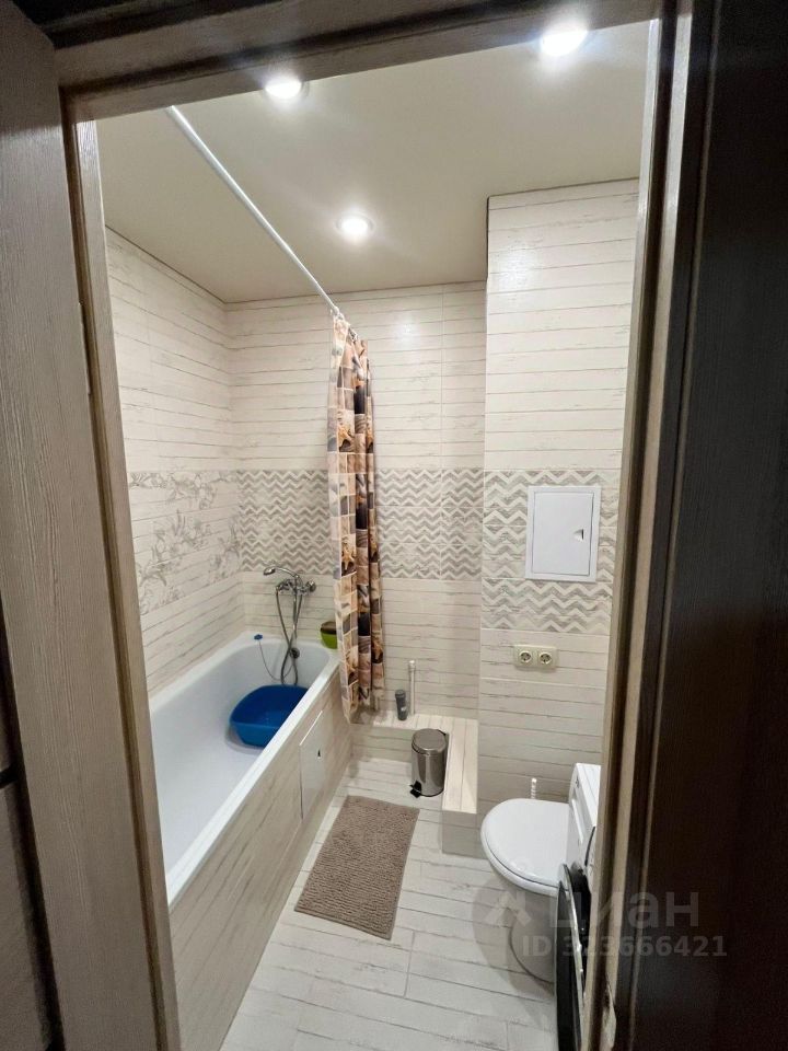 1-к кв. Воронежская область, Воронеж ул. Федора Тютчева, 93/3 (39000.0 м²)