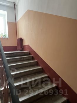 2-комн.кв., 53 м², этаж 2