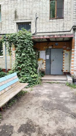 4-комн.кв., 76 м², этаж 3