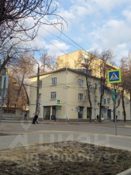 2-комн.кв., 43 м², этаж 3