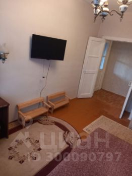 2-комн.кв., 43 м², этаж 3