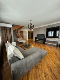 5-комн.кв., 186 м², этаж 7