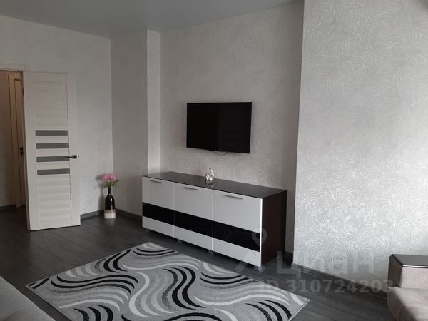 2-комн., 76 м², 7/20 этаж