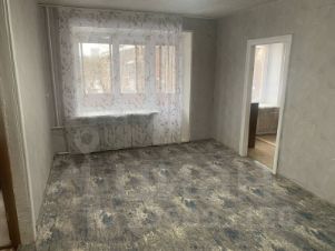 2-комн.кв., 44 м², этаж 3