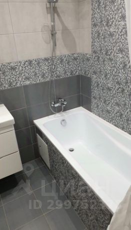 2-комн.кв., 64 м², этаж 14