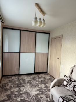 2-комн.кв., 42 м², этаж 4