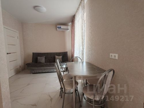 2-комн., 42 м², 1/5 этаж