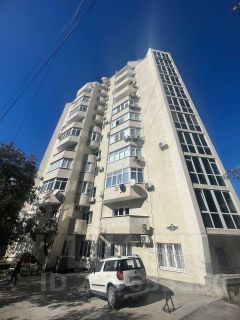 2-комн.кв., 107 м², этаж 7