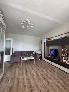 2-комн.кв., 56 м², этаж 4