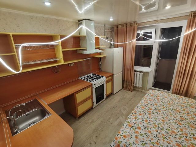 2-комн., 60 м², 2/10 этаж