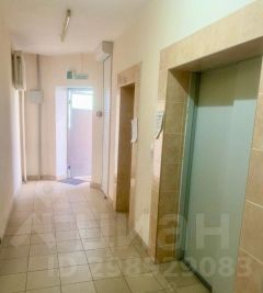 2-комн.кв., 79 м², этаж 3