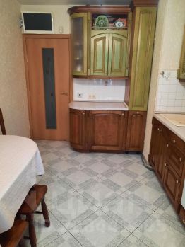 3-комн.кв., 71 м², этаж 1