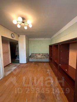 2-комн.кв., 44 м², этаж 4