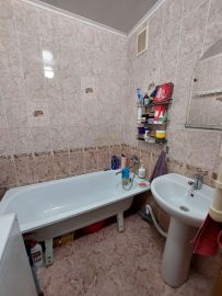 2-комн.кв., 60 м², этаж 3