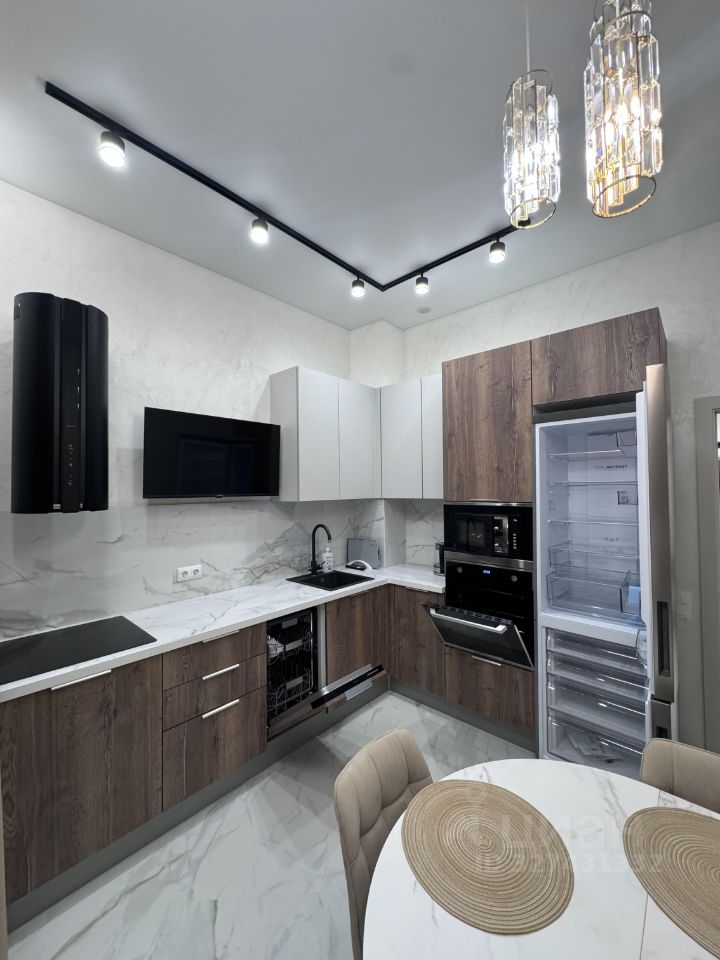 2-комнатная квартира, 53 м² — фото 1