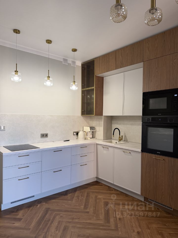 4-комнатная квартира, 109 м² — фото 2