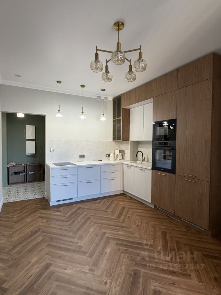 4-комнатная квартира, 109 м² — фото 1