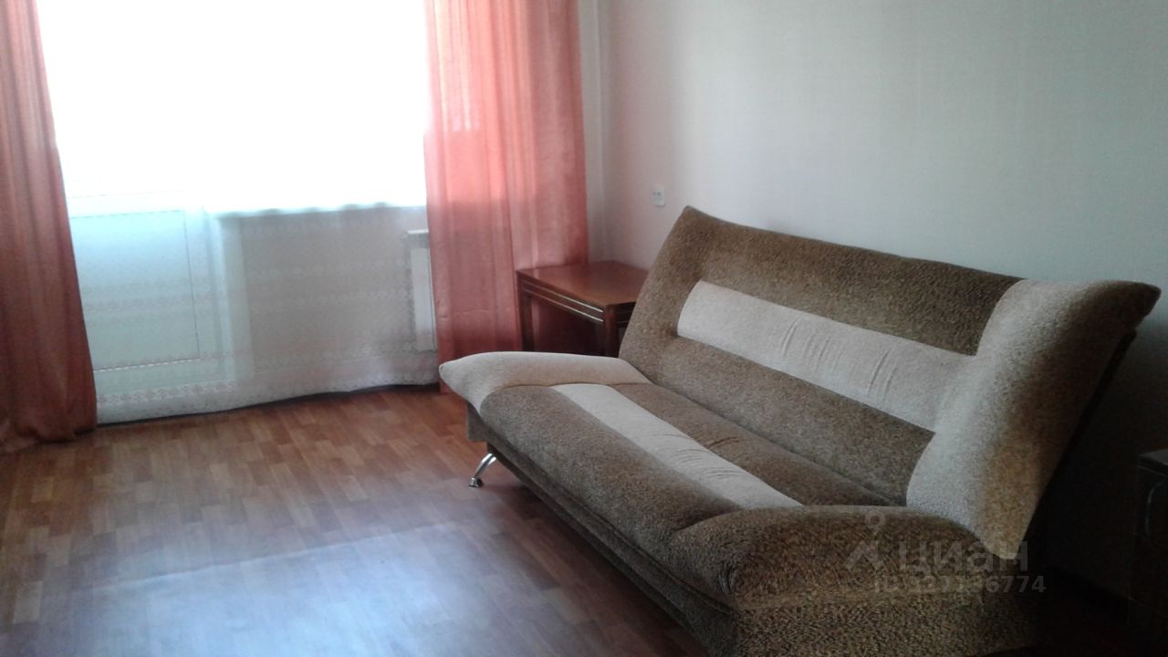 2-к кв. Сахалинская область, Южно-Сахалинск просп. Победы, 16 (44.0 м²)