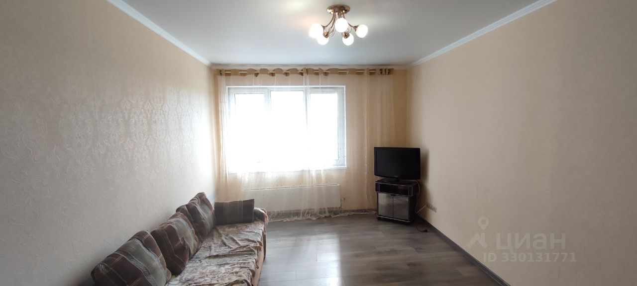 2-комнатная квартира, 67 м² — фото 1