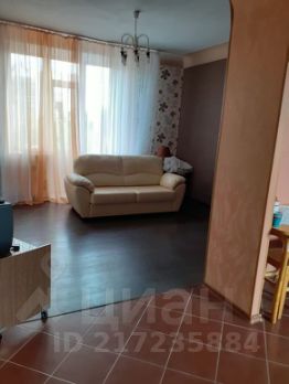 3-комн.кв., 94 м², этаж 4