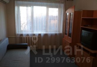 2-комн.кв., 44 м², этаж 3