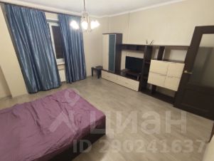 1-комн.кв., 44 м², этаж 3