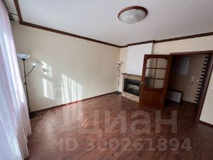 2-комн.кв., 56 м², этаж 4