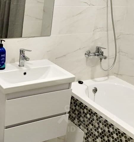 1-комн., 40 м², 5/25 этаж