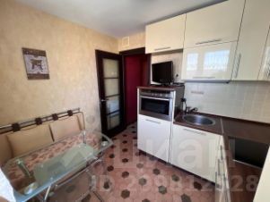 3-комн.кв., 60 м², этаж 8