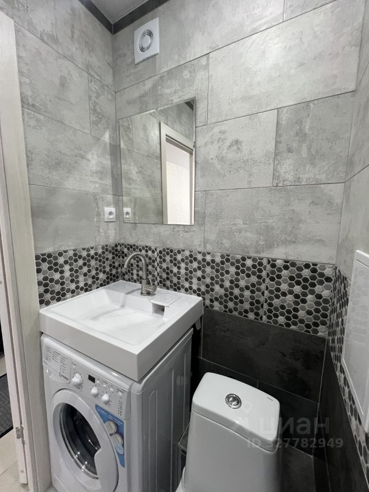 Студия Красноярский край, Красноярск Зеленая Роща мкр, ул. Джамбульская, 2Б (17.3 м²)