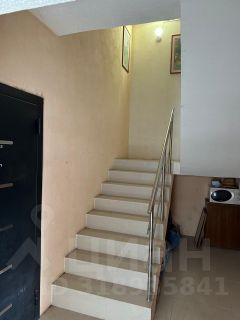 2-комн.кв., 59 м², этаж 3