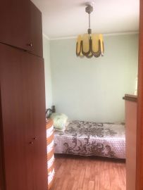 3-комн.кв., 48 м², этаж 4