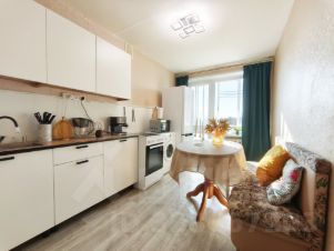 1-комн.кв., 35 м², этаж 7 1-комн.кв., 35 м², этаж 7