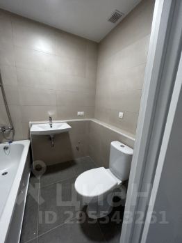 2-комн.кв., 33 м², этаж 15