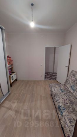 2-комн.кв., 64 м², этаж 13