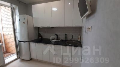 1-комн.кв., 32 м², этаж 13