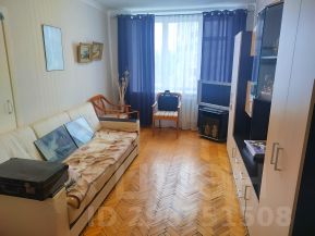 2-комн.кв., 49 м², этаж 6