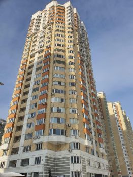 2-комн.кв., 68 м², этаж 18