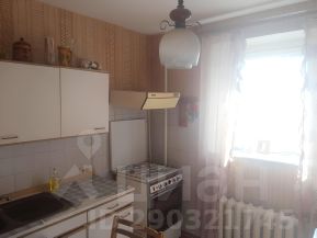 2-комн.кв., 48 м², этаж 3