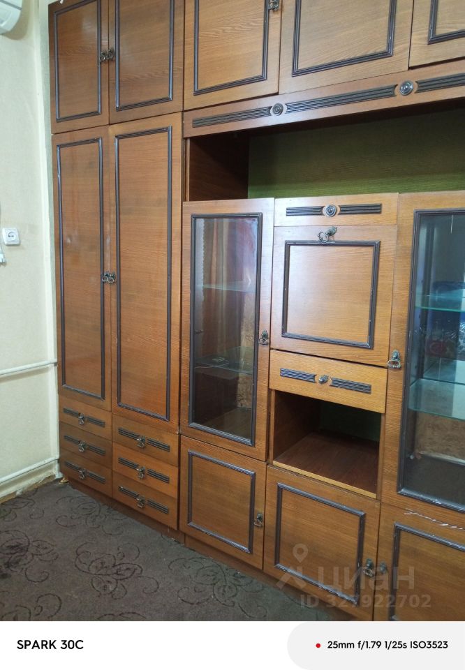 1-к кв. Волгоградская область, Волгоград Жилгородок мкр, ул. Колпинская, 2 (37.0 м²)