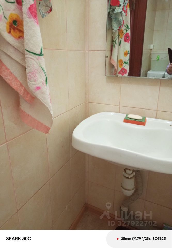 1-к кв. Волгоградская область, Волгоград Жилгородок мкр, ул. Колпинская, 2 (37.0 м²)