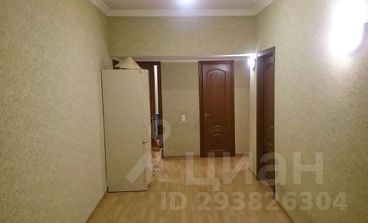 3-комн.кв., 76 м², этаж 4