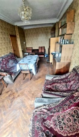 2-комн.кв., 60 м², этаж 3