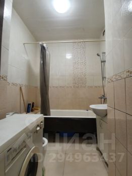 1-комн.кв., 37 м², этаж 3