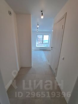 2-комн.кв., 45 м², этаж 18