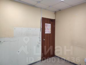 своб. назнач. 42 м², этаж 1