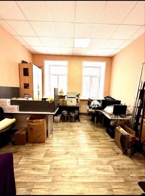 Помещение свободного назначения в Ивановская область, Кохма ул. Октябрьская, 46 (816 м²)