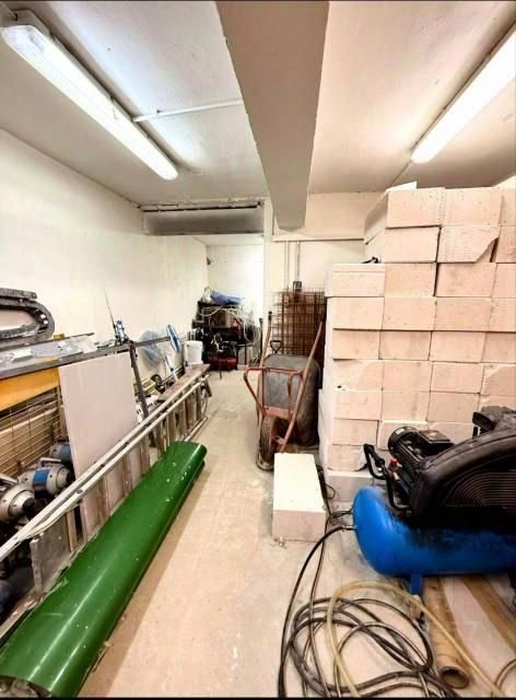 Помещение свободного назначения в Ивановская область, Кохма ул. Октябрьская, 46 (816 м²)