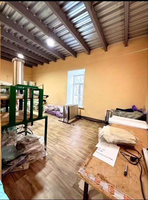 Помещение свободного назначения в Ивановская область, Кохма ул. Октябрьская, 46 (816 м²)