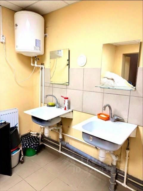 Помещение свободного назначения в Ивановская область, Кохма ул. Октябрьская, 46 (816 м²)